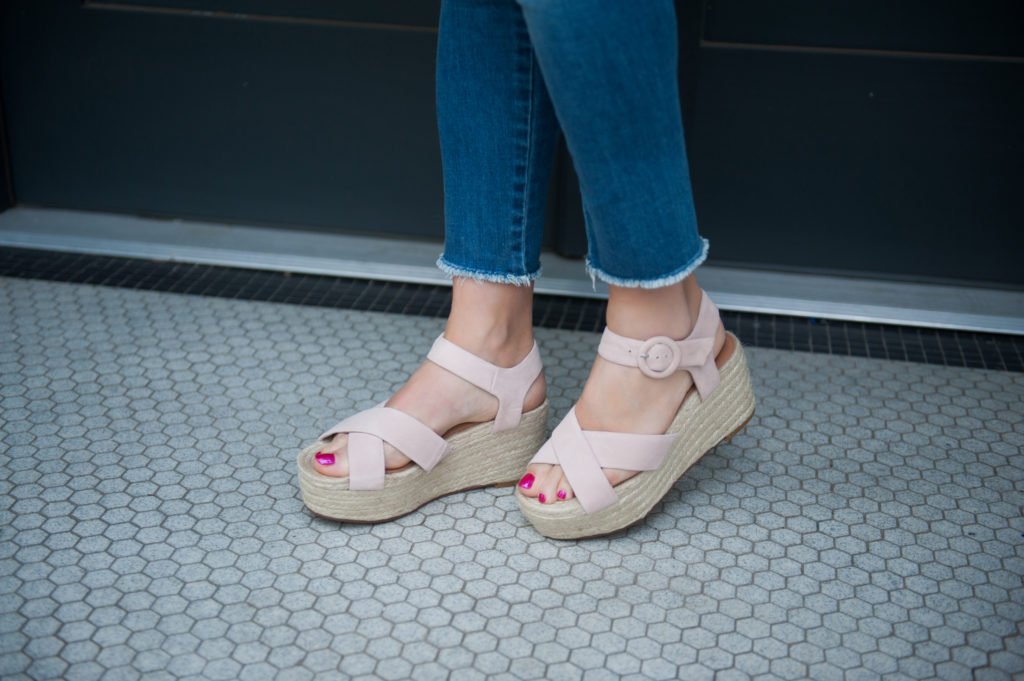 blush wedges and best jeans for summer 2018