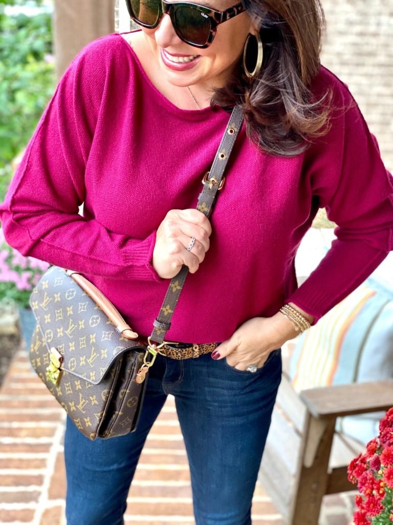 I am truly obsessed with the Pillow Multi Pochette. The Pillow On The Go is  so fun too! What are we thinking? : r/Louisvuitton