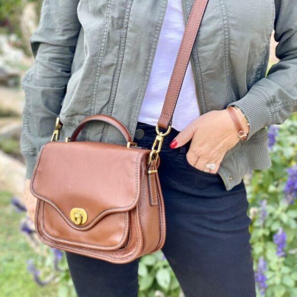 Beautiful Bags and Jewelry from Fossil